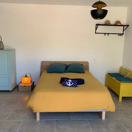 La Salicorne Apartment Serignan